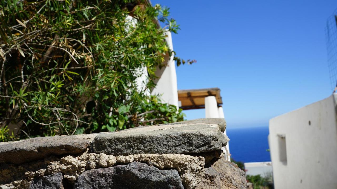 Le Casette Di Malfa Malfa (Salina) Exterior foto